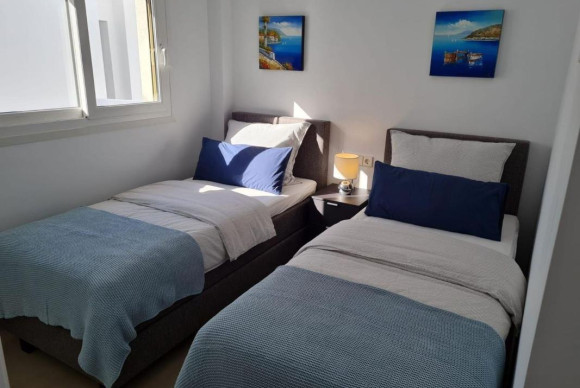 Reventa - Apartamento / piso - Pilar de la Horadada - PILAR DE LA HORADADA