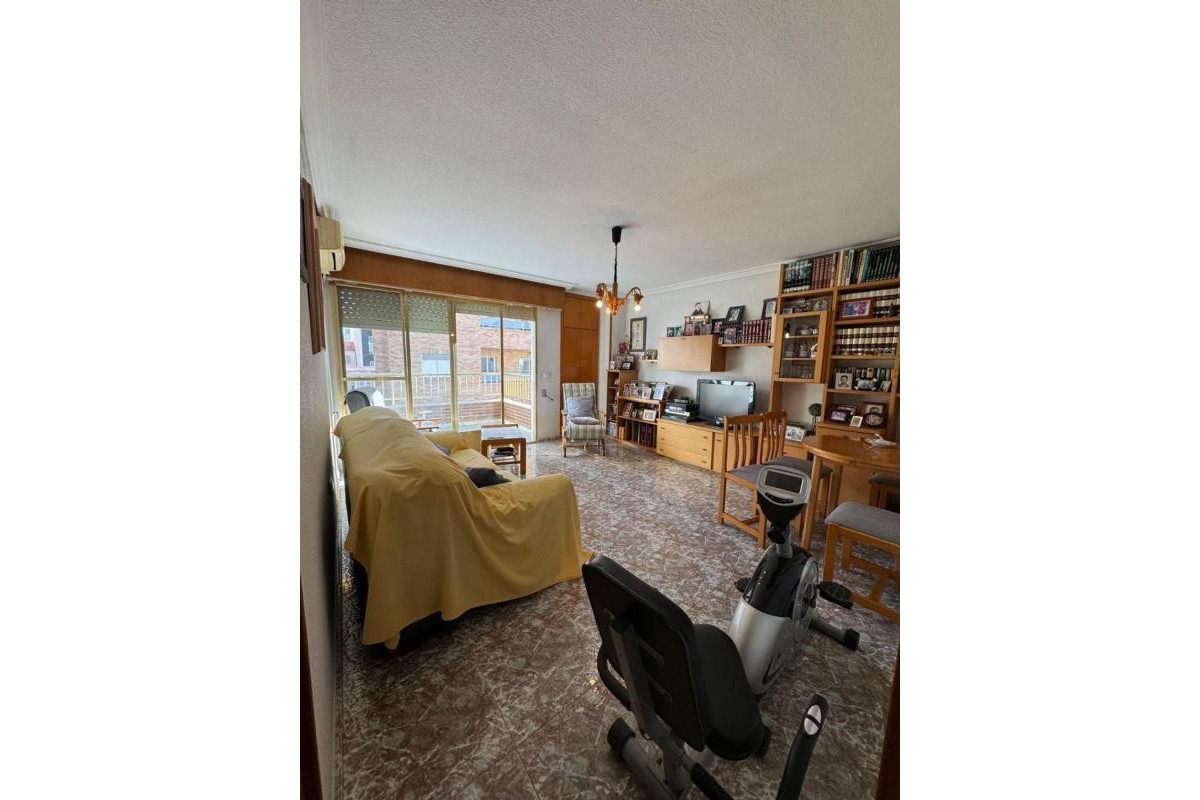 Resale - Apartment  - Torrevieja - torrevieja