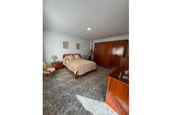 Resale - Apartment  - Torrevieja - torrevieja