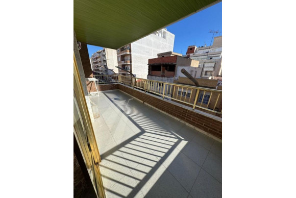 Resale - Apartment  - Torrevieja - torrevieja