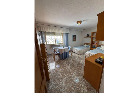 Resale - Apartment  - Torrevieja - torrevieja