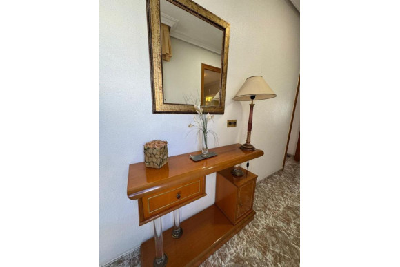 Resale - Apartment  - Torrevieja - torrevieja