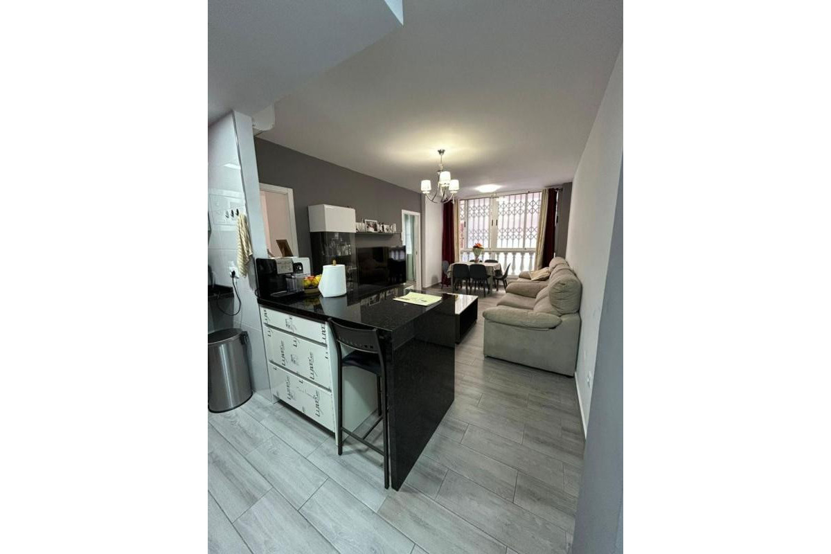 Resale - Apartment  - Torrevieja - torrevieja