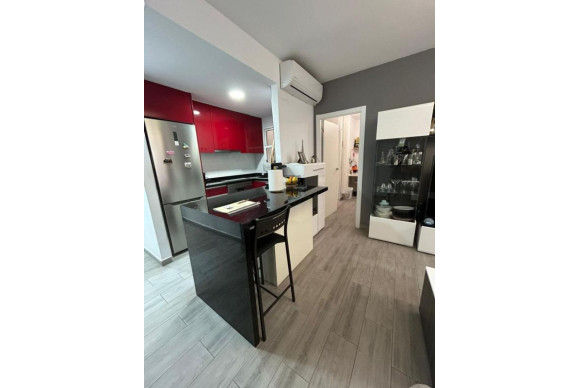 Resale - Apartment  - Torrevieja - torrevieja