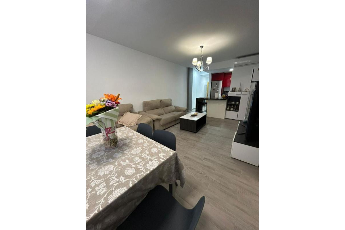Resale - Apartment  - Torrevieja - torrevieja