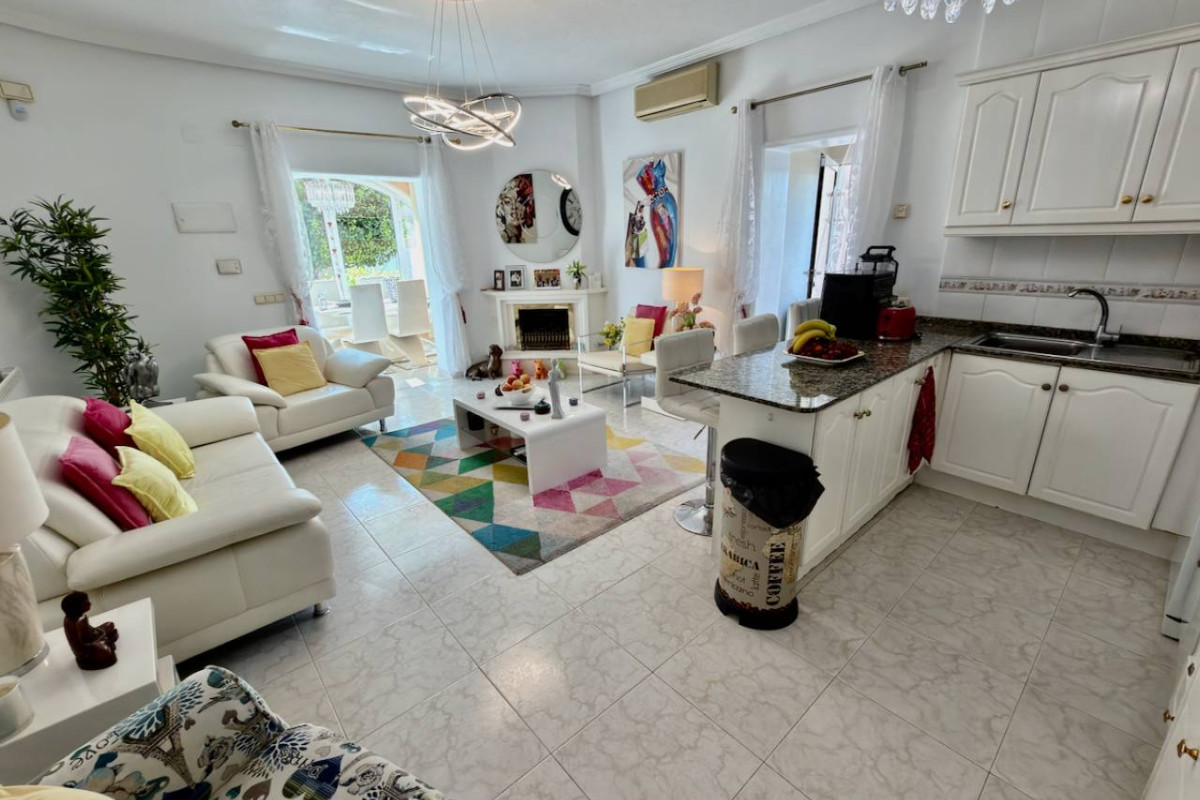 Herverkoop - Villa - Ciudad Quesada - Dona Pepa
