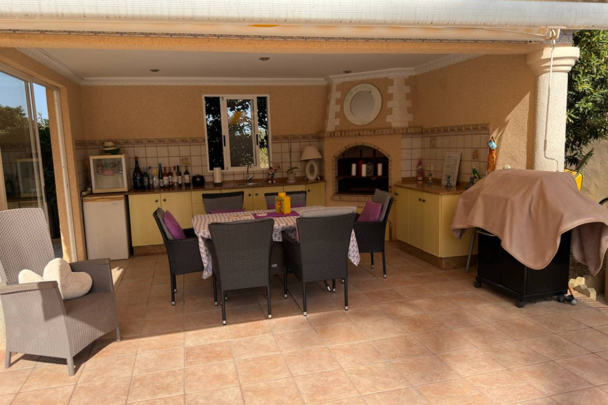 Herverkoop - Villa - Ciudad Quesada - Dona Pepa