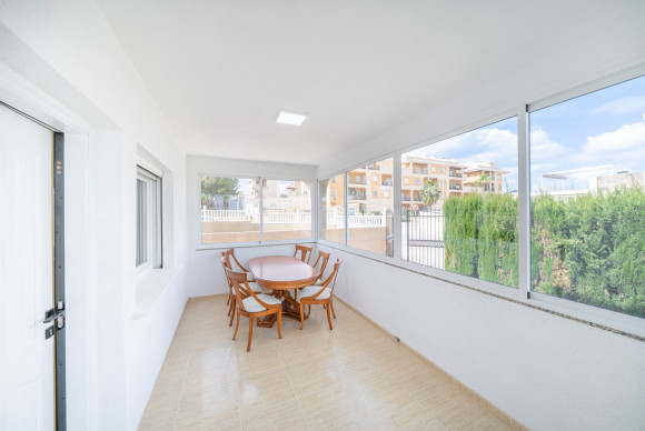 Reventa - Villa - Orihuela Costa - PAU 26