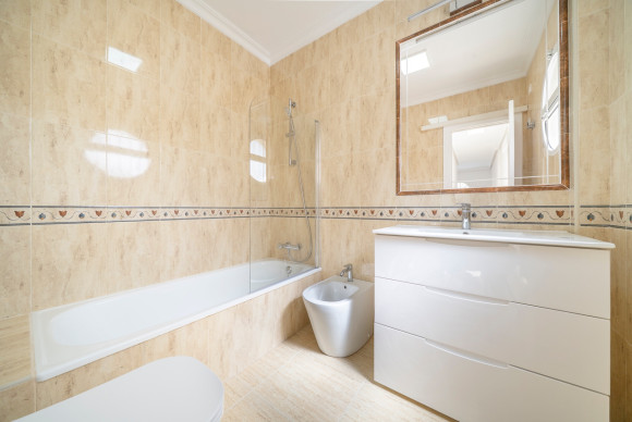 Reventa - Villa - Orihuela Costa - PAU 26