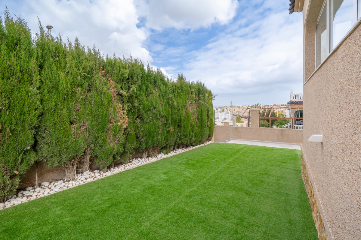 Reventa - Villa - Orihuela Costa - PAU 26