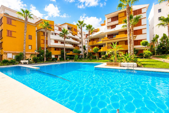 Resale - Apartment  - Orihuela Costa - Punta Prima