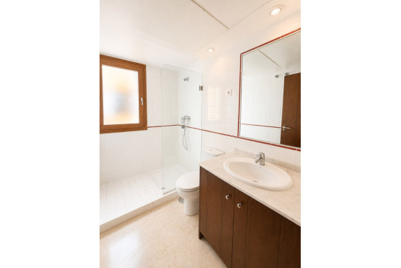 Resale - Apartment  - Orihuela Costa - Punta Prima