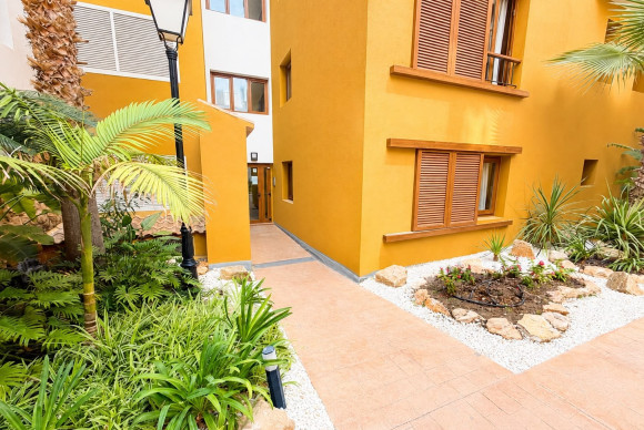 Resale - Apartment  - Orihuela Costa - Punta Prima