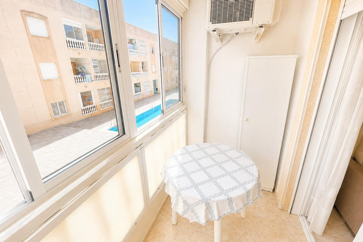 Herverkoop - Appartement  - Torrevieja - Estacion de autobuses