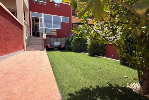 Reventa - Adosado - Orihuela