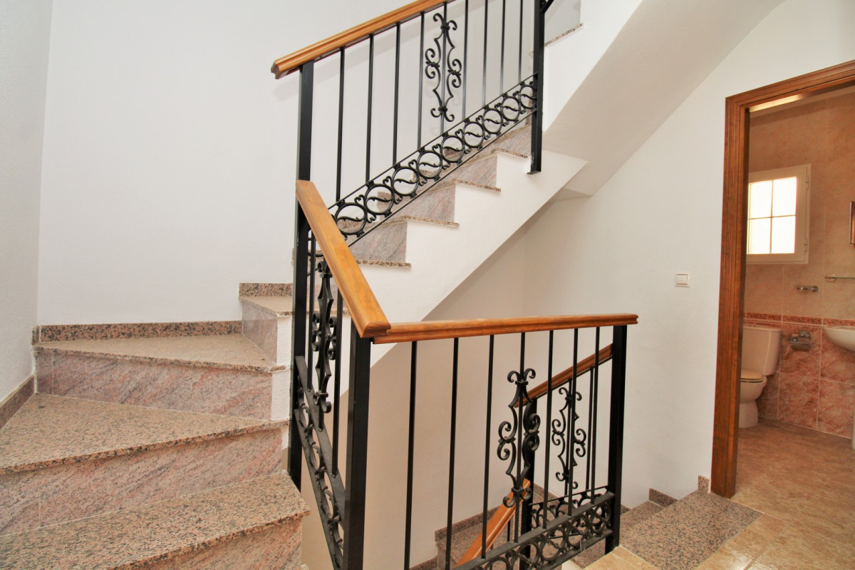 Revente - Maison de ville - Villamartin