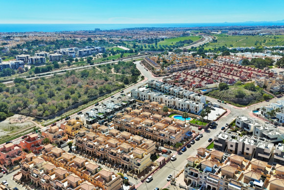 Revente - Maison de ville - Villamartin