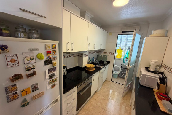 Resale - Apartment - Flat - Formentera del Segura