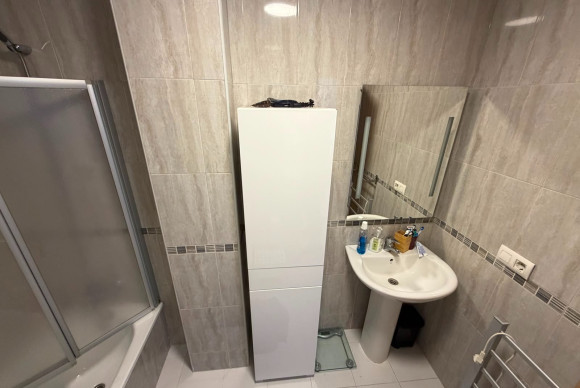 Resale - Apartment - Flat - Formentera del Segura