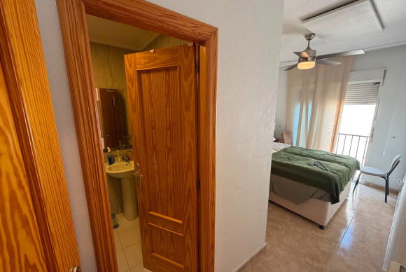 Resale - Apartment - Flat - Formentera del Segura