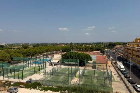 Resale - Apartment - Flat - Formentera del Segura