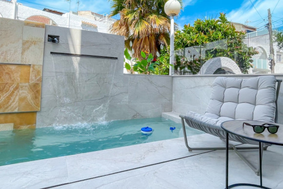 Herverkoop - Woning - Torrevieja - Aguas Nuevas