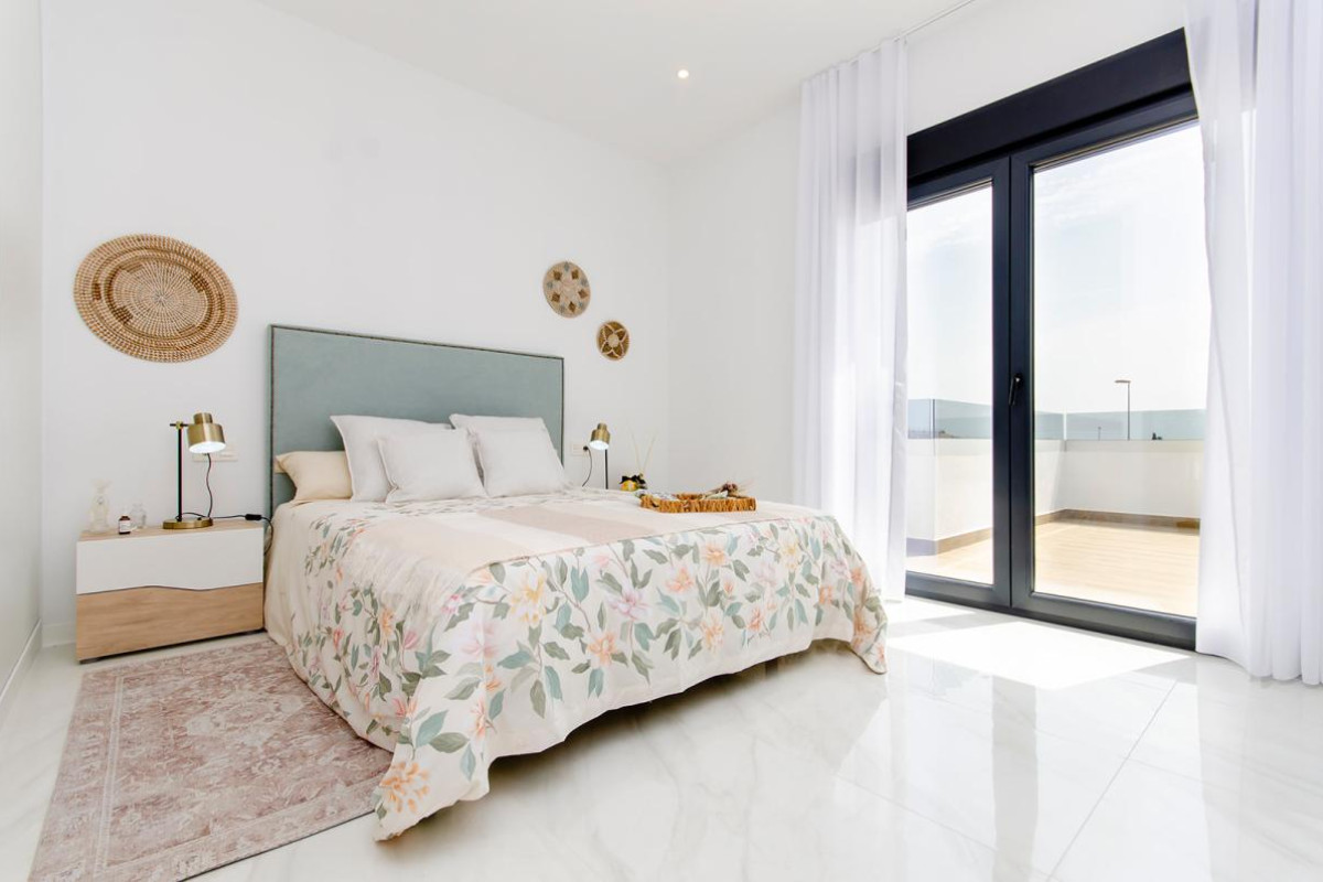 Obra nueva - Villa - Orihuela