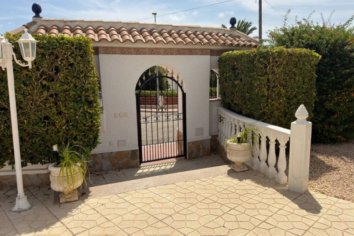 Herverkoop - Villa - Ciudad Quesada
