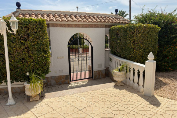 Herverkoop - Villa - Ciudad Quesada