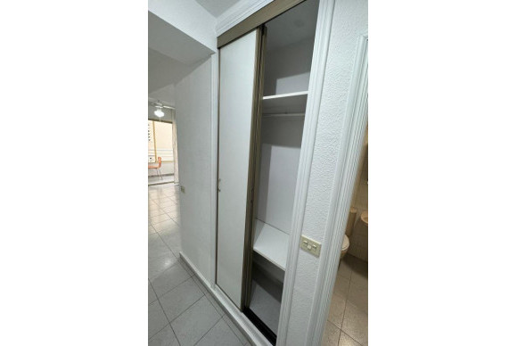 Reventa - Apartamento / piso - Torrevieja - torrevieja