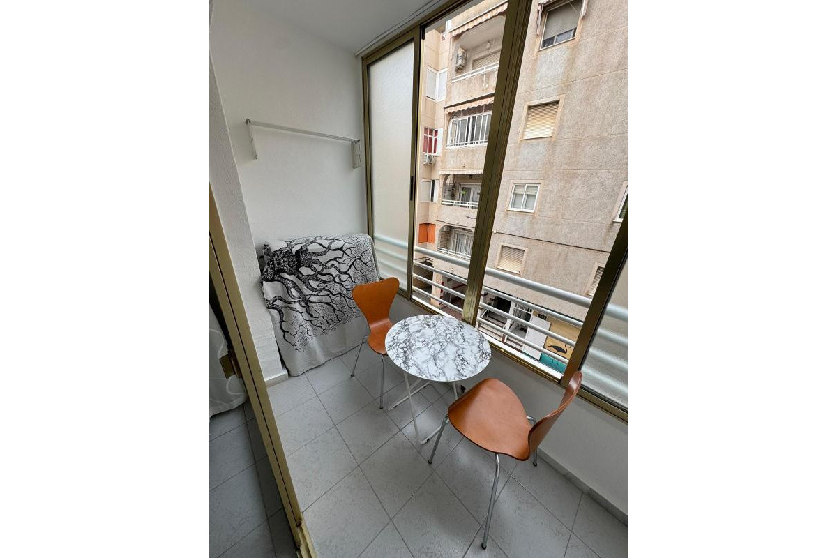 Reventa - Apartamento / piso - Torrevieja - torrevieja