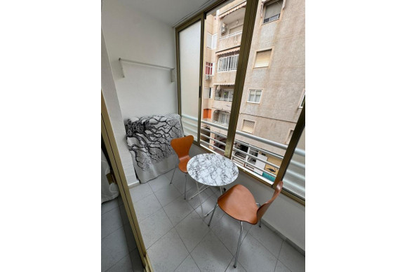 Reventa - Apartamento / piso - Torrevieja - torrevieja