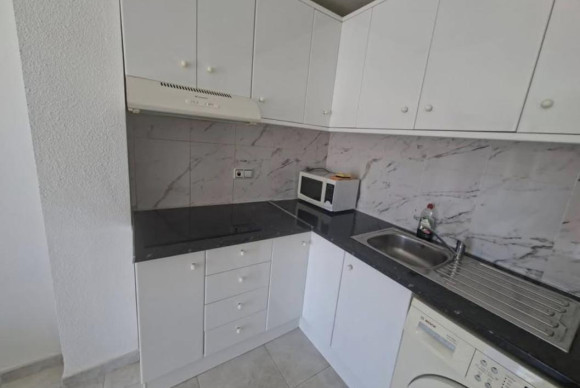 Resale - Apartment  - Torrevieja - torrevieja
