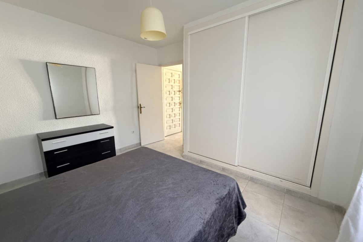 Resale - Apartment  - Torrevieja - torrevieja