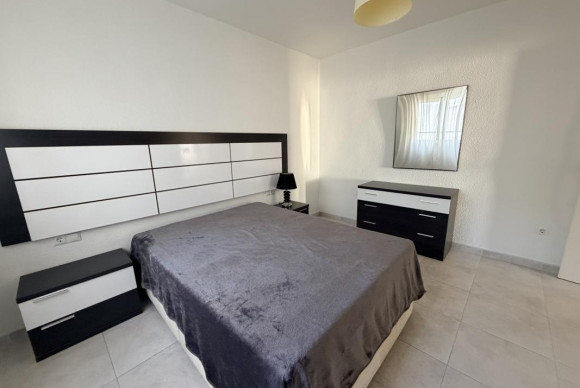 Resale - Apartment  - Torrevieja - torrevieja