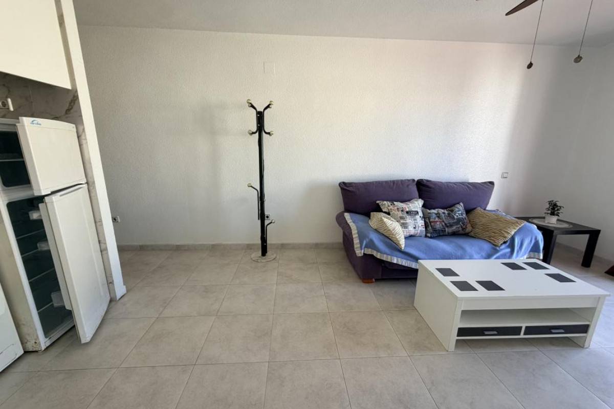 Resale - Apartment  - Torrevieja - torrevieja