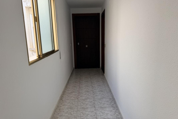 Resale - Apartment  - Torrevieja - torrevieja