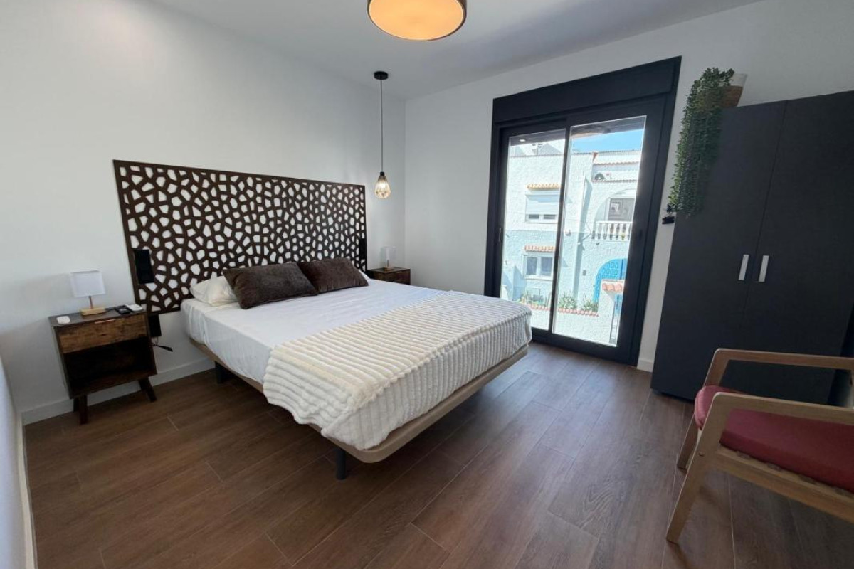 Revente - Maison de ville - Torrevieja - torrevieja