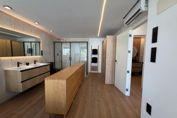 Revente - Maison de ville - Torrevieja - torrevieja