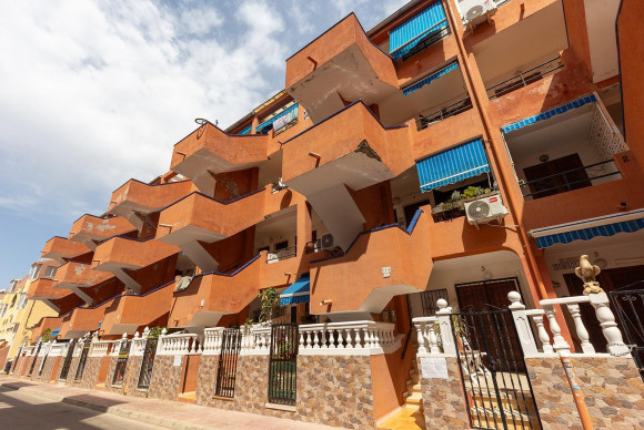 Herverkoop - Appartement  - Torrevieja - La Mata pueblo