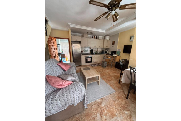 Reventa - Apartamento / piso - Torrevieja - torrevieja