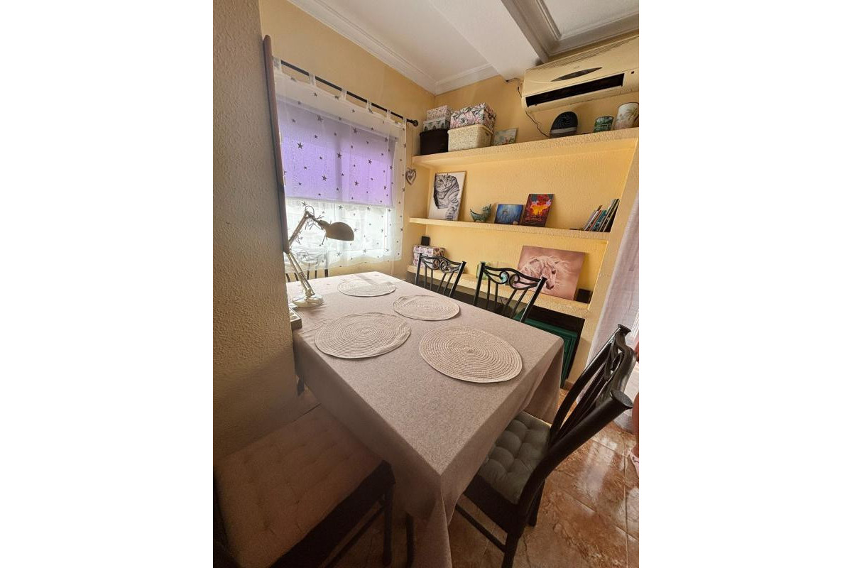 Reventa - Apartamento / piso - Torrevieja - torrevieja
