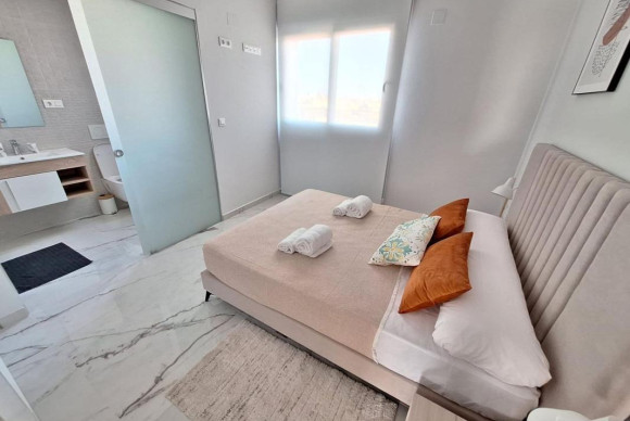 Herverkoop - Appartement  - Orihuela