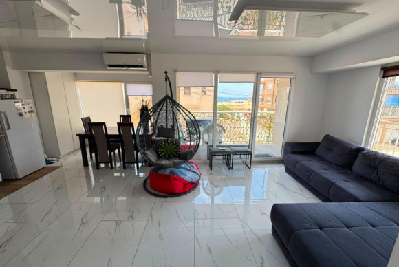 Resale - Apartment  - Torrevieja - torrevieja