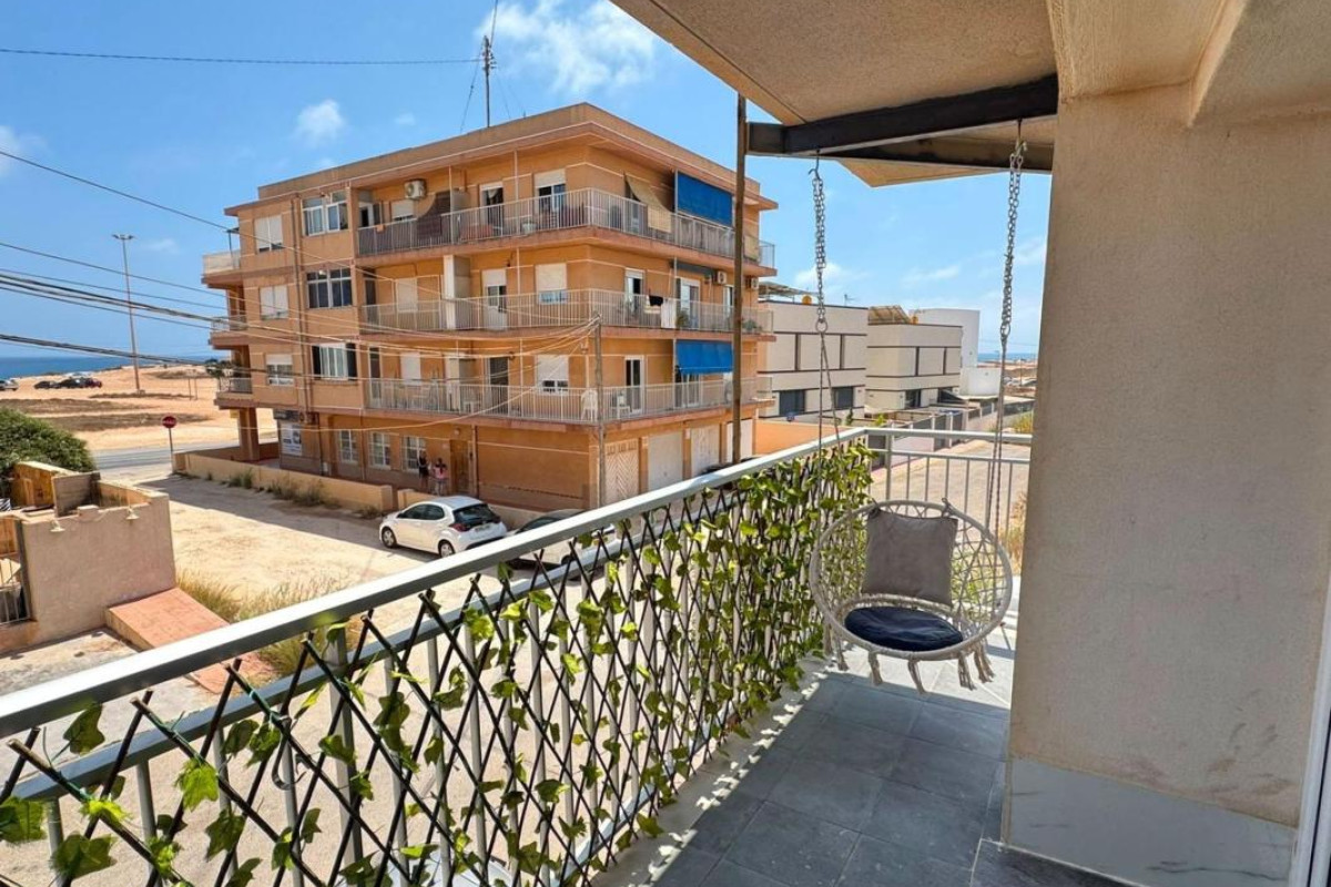 Resale - Apartment  - Torrevieja - torrevieja