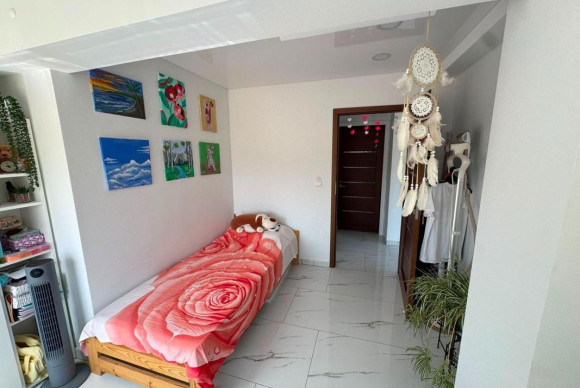 Resale - Apartment  - Torrevieja - torrevieja