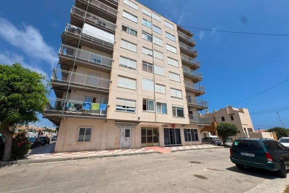 Resale - Apartment  - Torrevieja - torrevieja