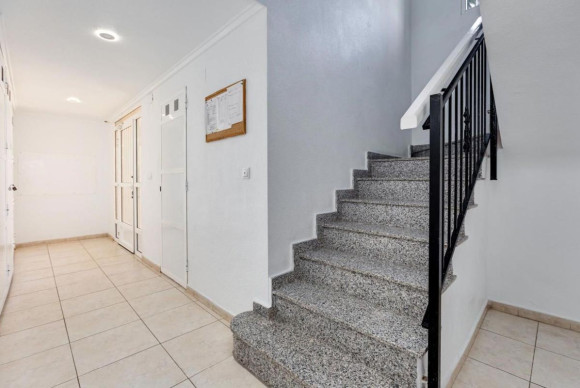 Reventa - Apartamento / piso - Torrevieja - torrevieja