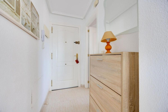 Reventa - Apartamento / piso - Torrevieja - torrevieja