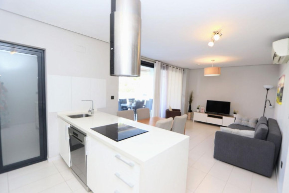 Resale - Apartment  - Orihuela